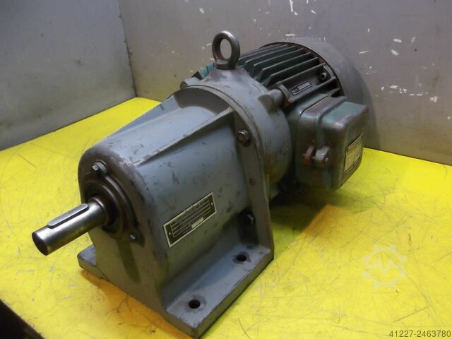 Tandwielmotor 0,55/0,9 kW 127/254 tpm Bauer DP1841/146kX