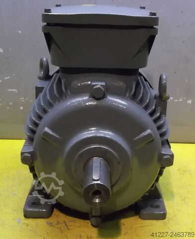 Motor elétrico 5,5 kW 1440 rpm Schorch KA9132S-BB014-820
