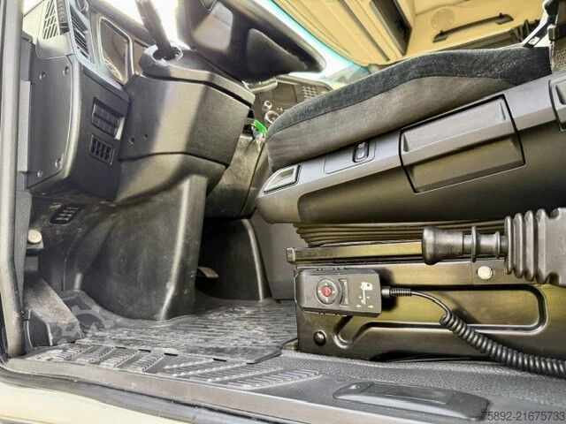 Standard-SZM Mercedes-Benz Actros 1845 Kipphydraulik/Retarder/Standklima/E...