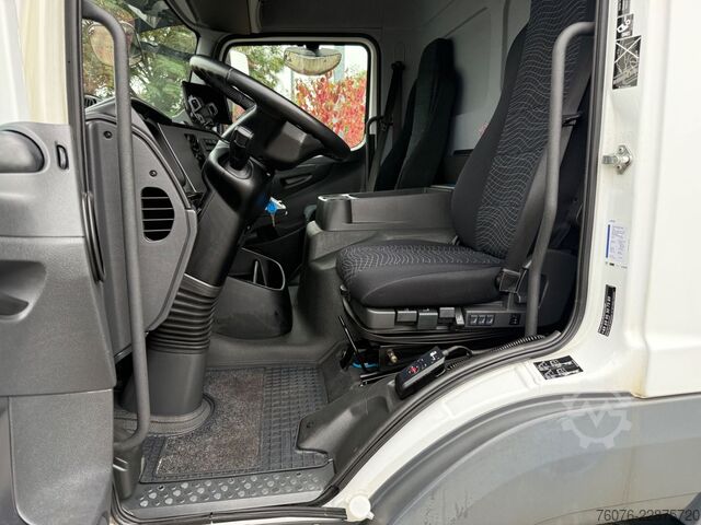 Box van MERCEDES-BENZ MB 818 L 5 m Koffer LBW 1t 2,5 t NL Klima Kamera