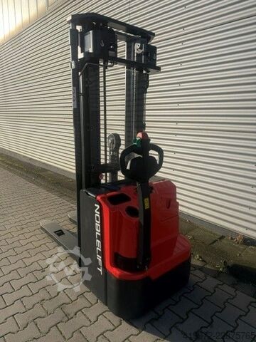 Fodgængerstabler Noblelift PS16L