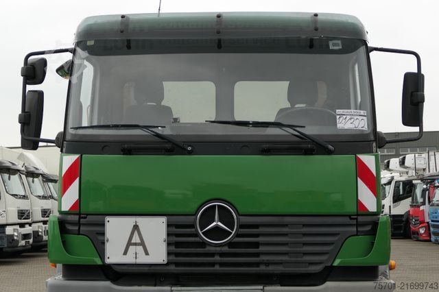 Billenőplatós teherautó MERCEDES-BENZ 1828 Absetzkipper Meiller Blattgefedert