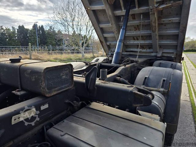 Three-sided tipper truck IVECO AD260T45 6x4 3-Seitenkipper + Winterdienstvorr.