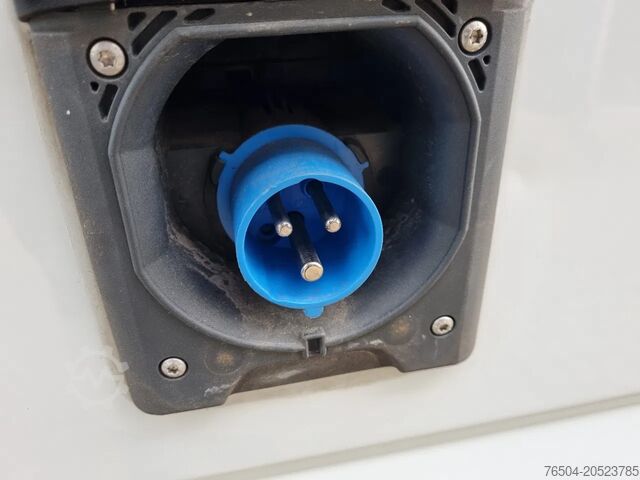 Vagón frigorífico Iveco Daily 35S17 3.0D Koelwagen TK V300MAX st 230V +...