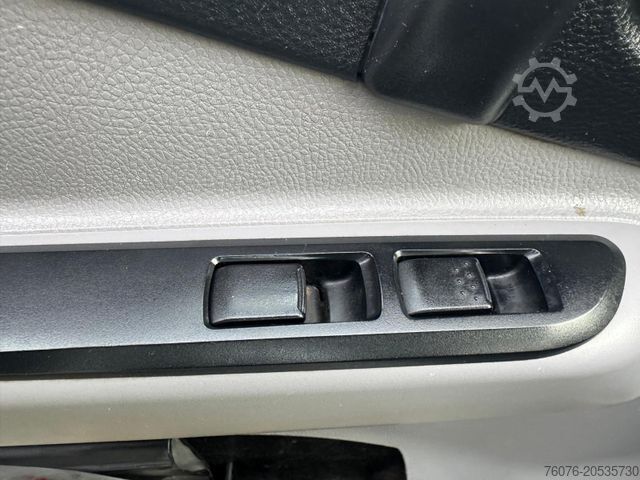 Furgão basculante FUSO 7 C 18 Kipper Kran Palfinger PK 7000 Greifer