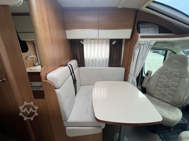 Autocaravana semi-integrada EURAMOBIL Profila PT 590 FB