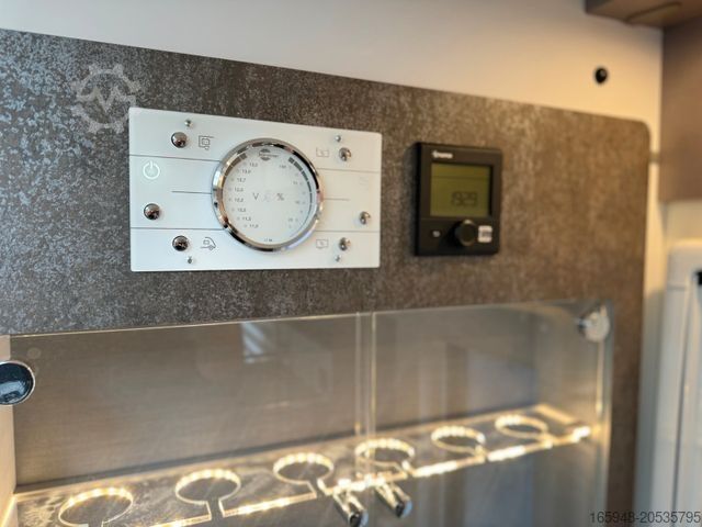 Autocaravana semi-integrada BÜRSTNER Lyseo TD 644 G FIat*Markise*Solar*Freistaat*