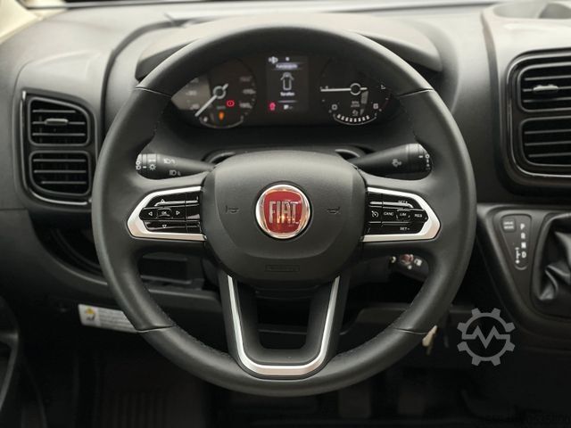 Autocaravana semi-integrada BÜRSTNER Lyseo 690 G Autom. Safety , Solar, Lithium