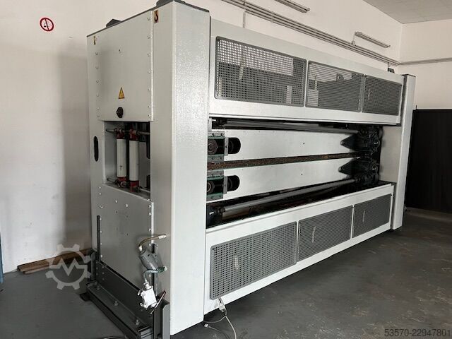 Εξαγωγή Caterpillar για προφίλ Blake Kunststoffproduktionsanlagen 303-1600-270