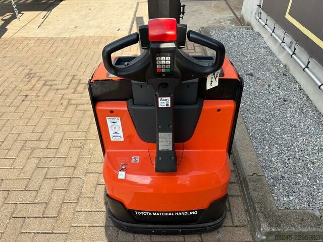 VS-23130 Elektrische stapelaar BT SWE080L initiele lift BT SWE080L