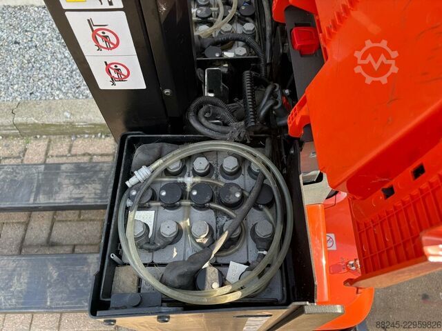 VS-23130 Elektrische stapelaar BT SWE080L initiele lift BT SWE080L