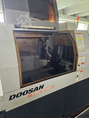 CNC draai-freescentrum Doosan Puma ST20G