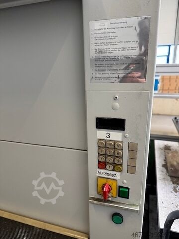 Raktári emelő Kardex IND-250-4010.5