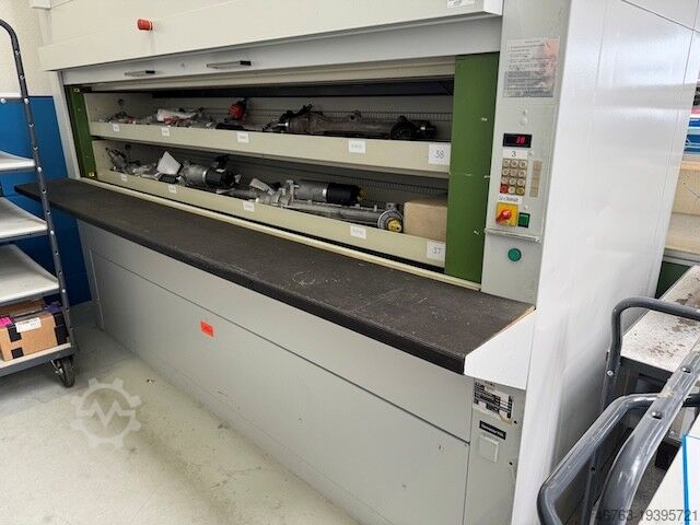 Raktári emelő Kardex IND-250-4010.5