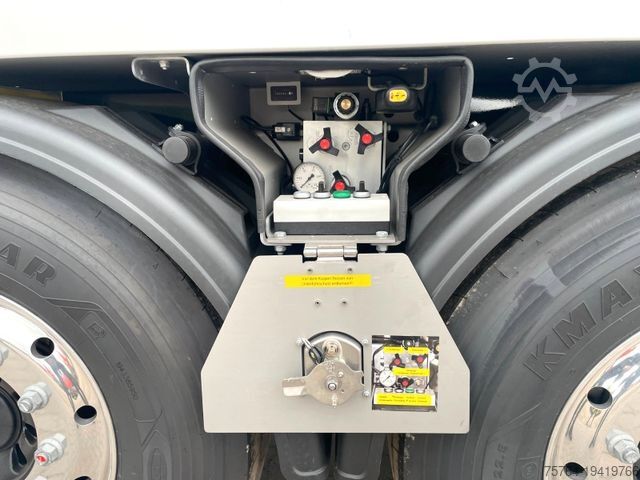 Kipper Auflieger KEMPF 54 m³ Kempf Kipper/Futter/Getreide/Schleuse/Silo