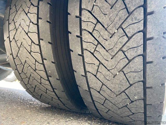 Standard dragbil DAF FT XG 480