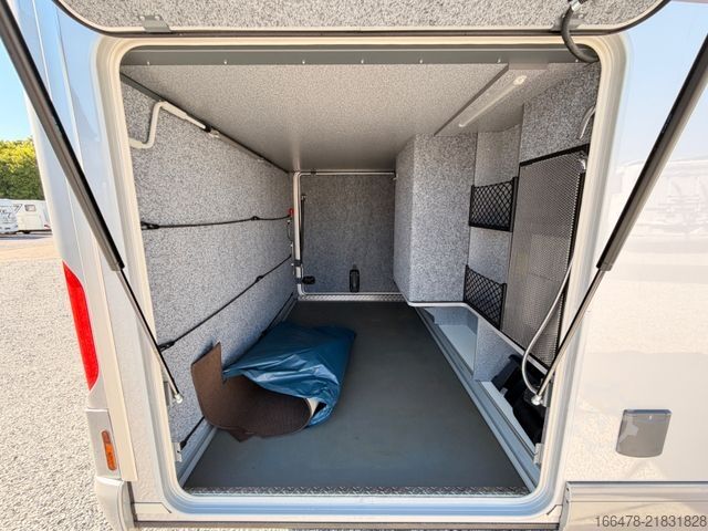 Camper integrale CARTHAGO Chic E-Line 50 LE Einzelbetten-Hubbett-Automatik