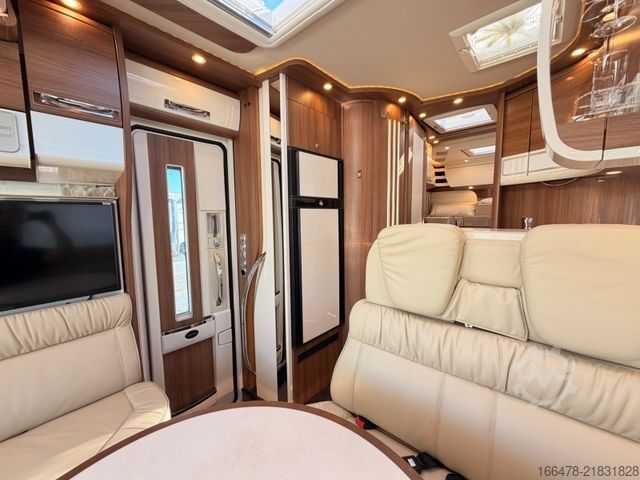 Camper integrale CARTHAGO Chic E-Line 50 LE Einzelbetten-Hubbett-Automatik