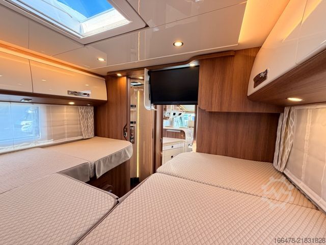 Camper integrale CARTHAGO Chic E-Line 50 LE Einzelbetten-Hubbett-Automatik