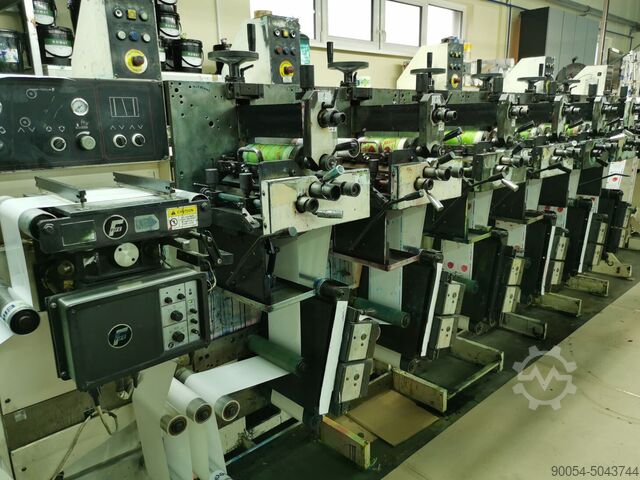 Flexo tiskový stroj Nilpeter FA 2400