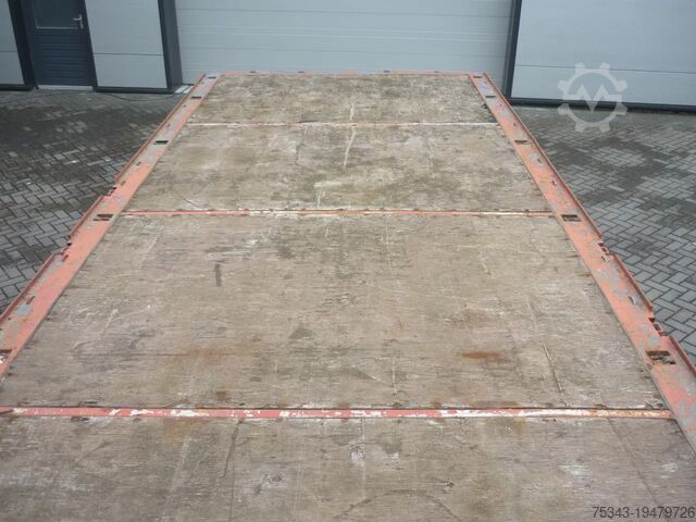 Systém BDF Krone AZ 2as anhanger with twistlocks and plateau