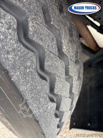 Truck with interchangeable body Iveco Trakker 500