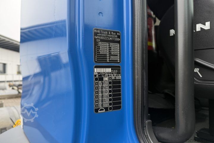 Camião porta-contentores de gancho MAN TGS 35.500 8x2 Palfinger / Swiss-Vehicle