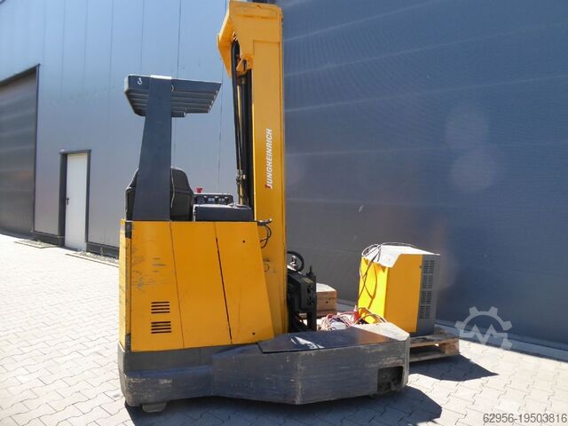 Dört yönlü Reach Truck Jungheinrich ETV-Q20G-620