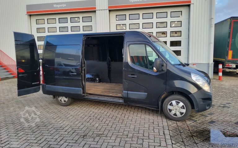 Box van Renault Master 125.35 EURO 6 L2H2 GESLOTEN - ZWART -...