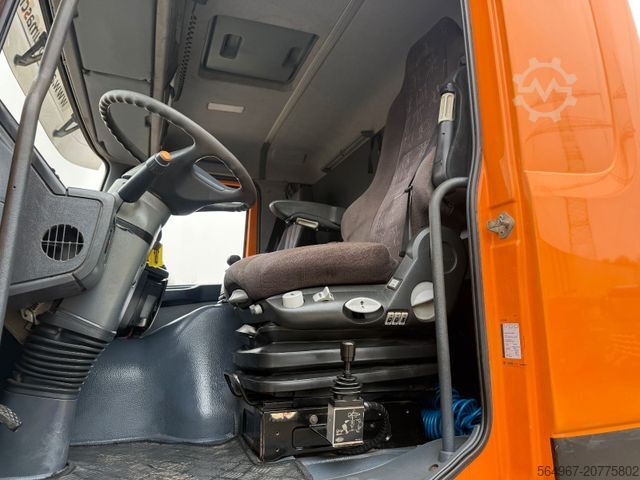 Standart çekici ünitesi MERCEDES-BENZ 3343 Actros MP1 6x6 Klima Nebenantrieb Allrad