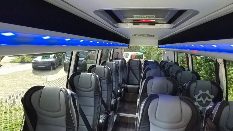 Minibus MERCEDES-BENZ Sprinter 519 Sunset Ferqui Lagerfahrzeug