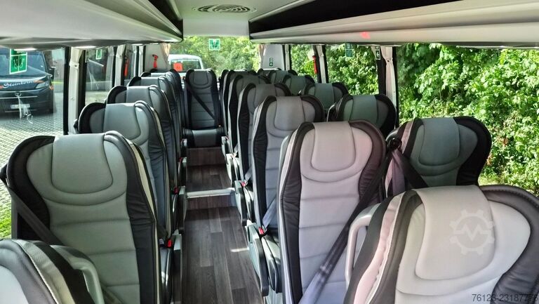 Minibus MERCEDES-BENZ Sprinter 519 Sunset Ferqui Lagerfahrzeug