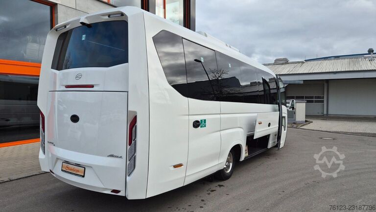 Minibus IVECO 2x Daily 70 Lagerfahrzeug Ferqui Sunrise 2,5 m B