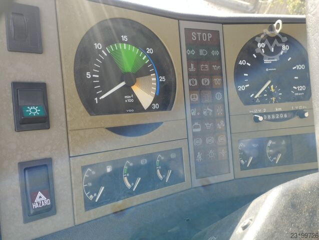Camion basculante trilateral MAN 17.232 4x4 Allrad M08 Atlas AK 60.1