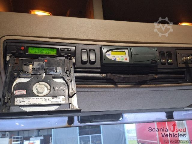 Refrigerator body van Scania R 420 LB6x2MNB Analog Tacho Rohrbahnen Komplettzug