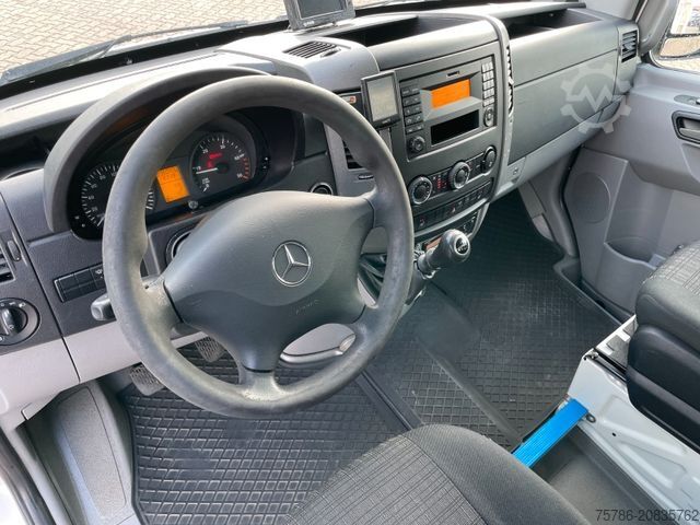 Pick-up kombi MERCEDES-BENZ Sprinter 516 CDI DoKa 4X4/ ZG3/ AC/ AHK 3.0t/ E6