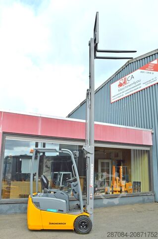 Wózek widłowy Jungheinrich EFG 115