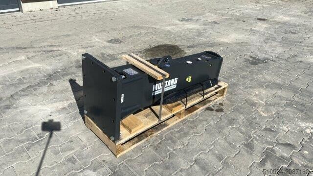 Raupenbagger Komatsu Mustang HM 702 Abbruchhammer / Abbruch