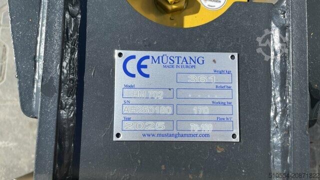 Raupenbagger Komatsu Mustang HM 702 Abbruchhammer / Abbruch