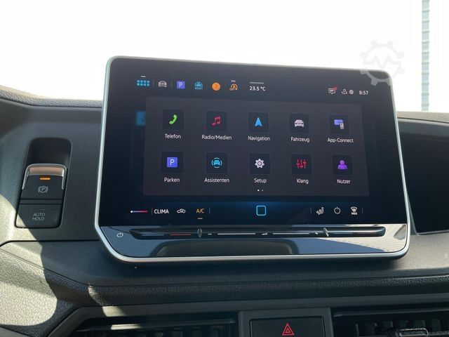 Furgon z wysokim dachem VW Crafter 35 L4H3 NAVI AHK RFK oh. Schäden