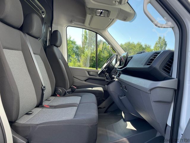 Furgon z wysokim dachem VW Crafter 35 L4H3 NAVI AHK RFK oh. Schäden
