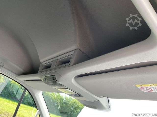 Furgon z wysokim dachem VW Crafter 35 L4H3 NAVI AHK RFK oh. Schäden
