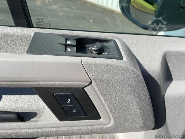 Furgon z wysokim dachem VW Crafter 35 L4H3 NAVI AHK RFK oh. Schäden