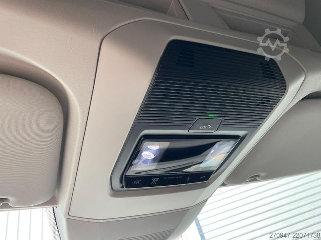 Furgon z wysokim dachem VW Crafter 35 L4H3 NAVI AHK RFK oh. Schäden