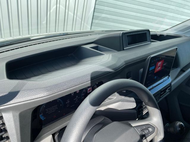 Furgon z wysokim dachem VW Crafter 35 L4H3 NAVI AHK RFK oh. Schäden