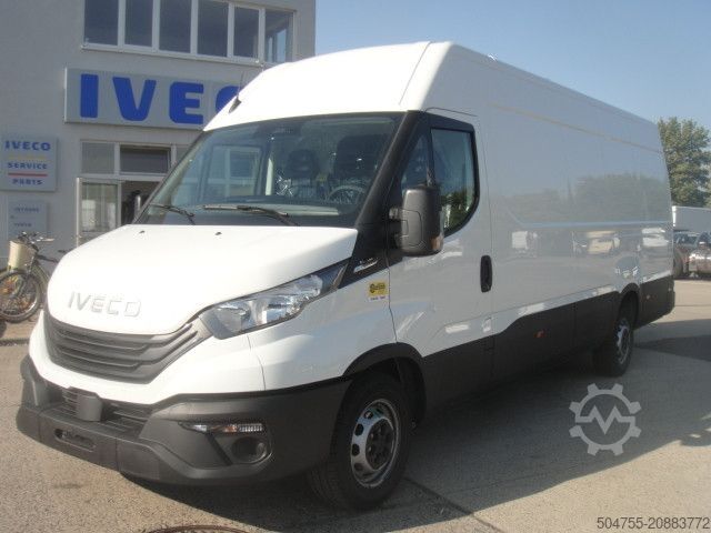 Furgon z wysokim dachem IVECO 35S16A8V