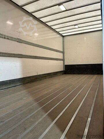 Kuffert DAF LF 210 LF 7,2 Bakwagen