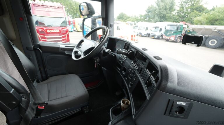 Συρόμενος μουσαμάς Scania R 400 6x2 curtainside in combo with Burg trailer