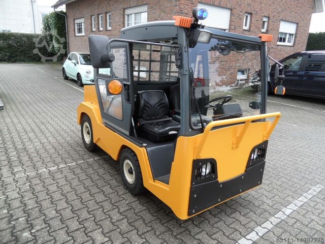 Traktor Jungheinrich EZS 6250 - NEUE Batterie