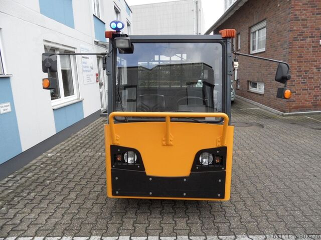 Traktor Jungheinrich EZS 6250 - NEUE Batterie